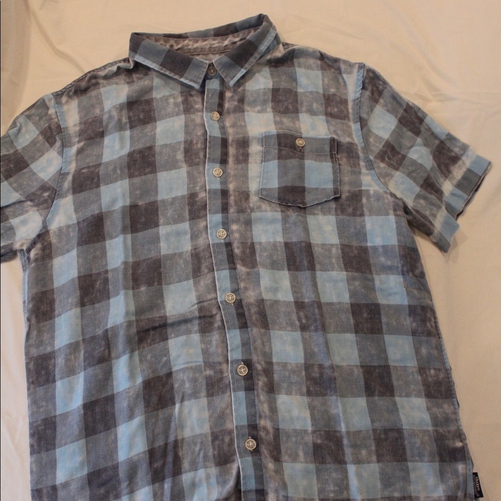 ButTom down boys shirt